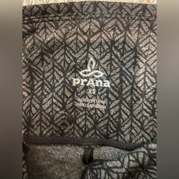 Prana Geometric Leaf Print Cropped Leggings - Size XSmall - Picture 5 of 5